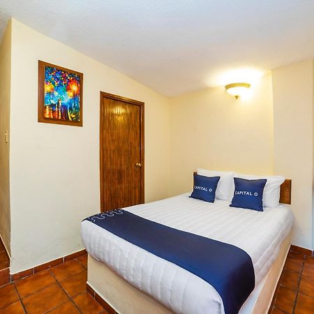Hotel Casa Blanca Celaya  Bagian luar foto