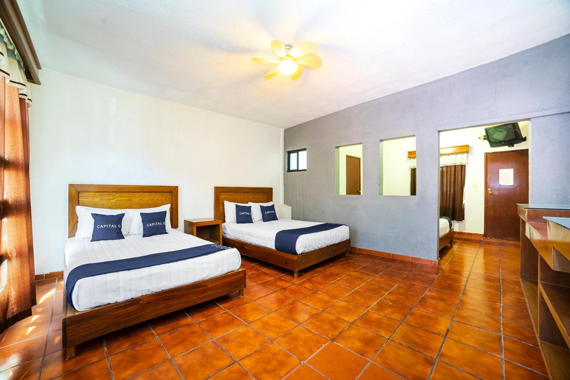 Hotel Casa Blanca Celaya  Bagian luar foto