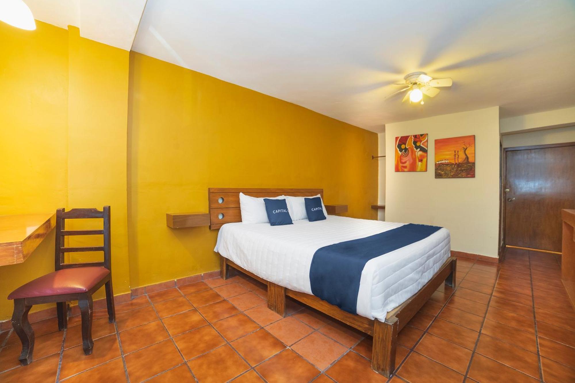 Hotel Casa Blanca Celaya  Bagian luar foto