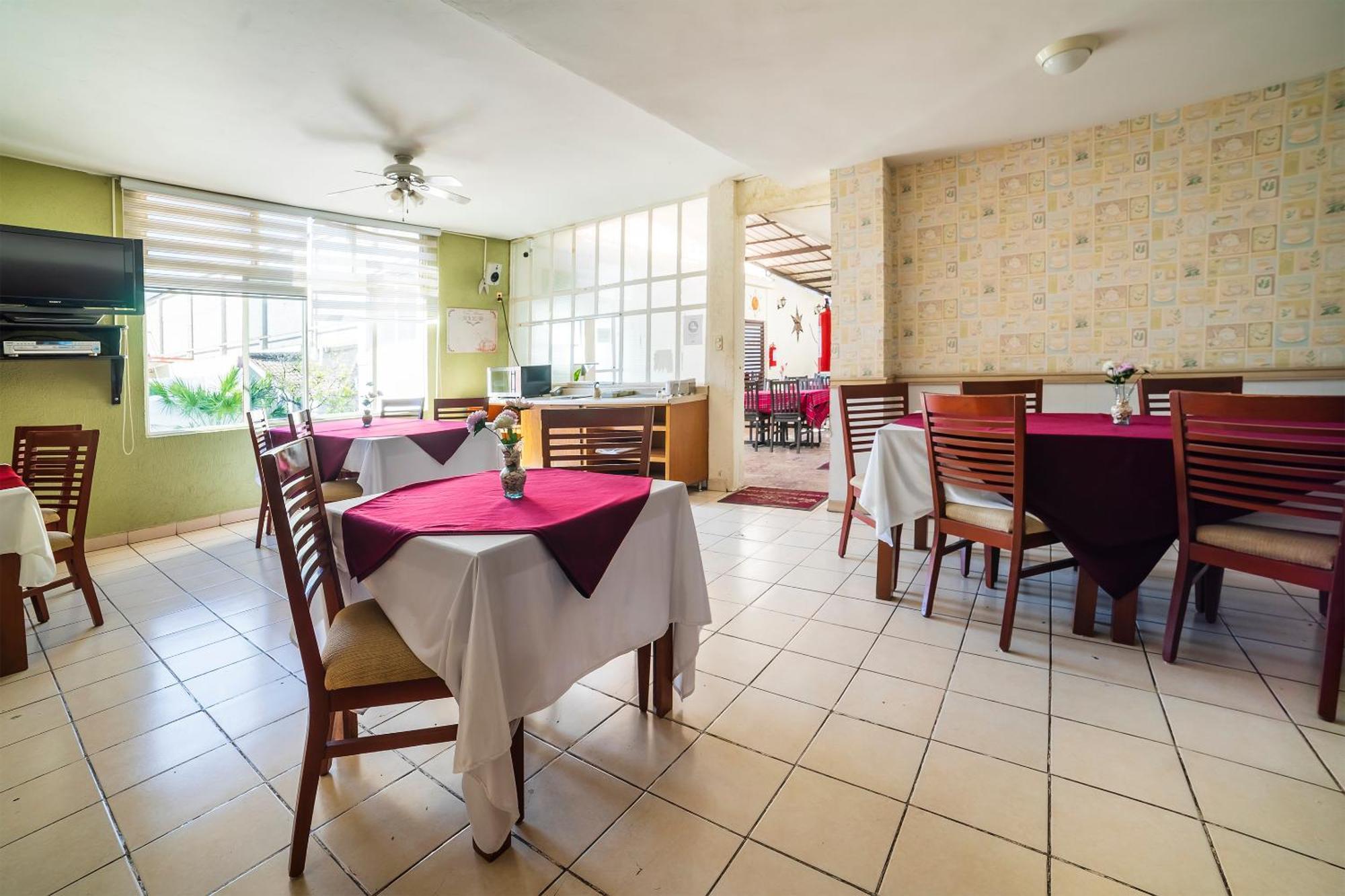Hotel Casa Blanca Celaya  Bagian luar foto